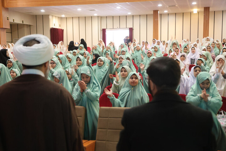 تصاویر / جشن تکلیف دختران همدانی