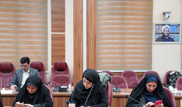 تصاویر/ نشست خبری کمیته کودک و نوجوان ستاد دهه فجر