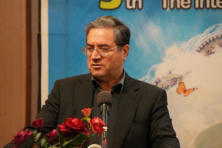 تصاویر/ آیین اختتامیه جشنواره بین‌المللی شعر وحدت در ارومیه