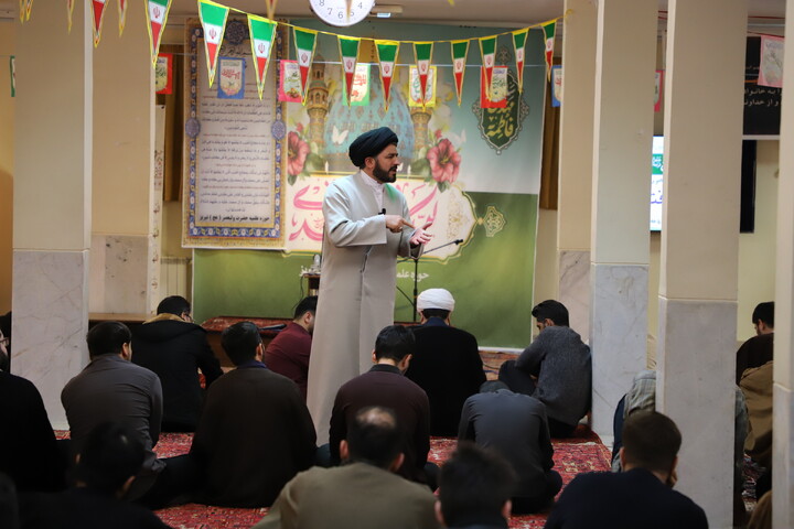 تصاویر / دوره مهدویت ویژه طلاب و اساتید مدرسه علمیه ولیعصر(عج)تبریز