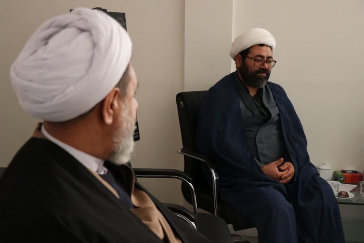  نشست شورای هماهنگی گسترش فعالیت‌های قرآنی استان کرمان