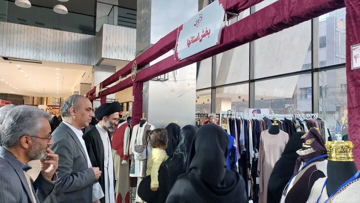 تصاویر/افتتاح نمایشگاه جشنواره ملی فرهنگی هنری فردخت با حضور نماینده ولی فقیه درکاشان