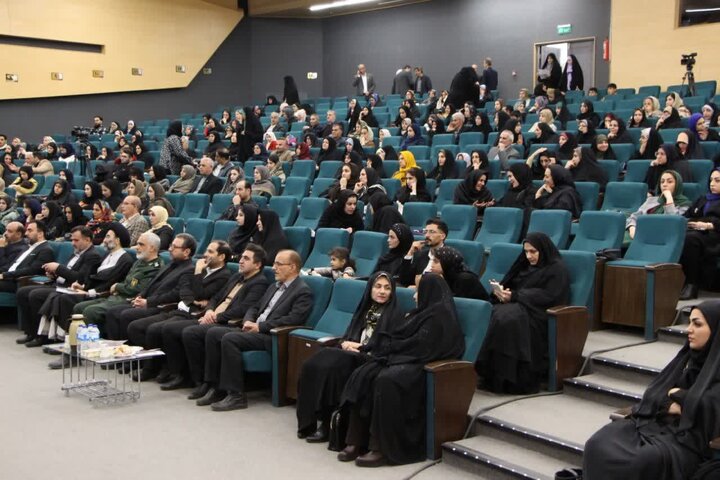 تصاویر/افتتاح نمایشگاه جشنواره ملی فرهنگی هنری فردخت با حضور نماینده ولی فقیه درکاشان