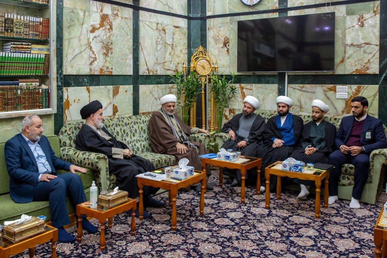 متولّي العتبة العبّاسية يؤكّد أهمية القرآن الكريم في تكامل الإنسان عقائديًا وفقهيًا وأخلاقيًا