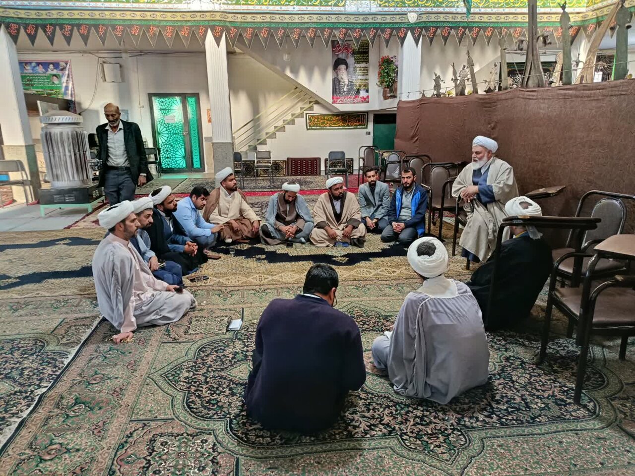 برگزاری جلسه ماهیانه مبلغان طرح امین شهرستان کرمان