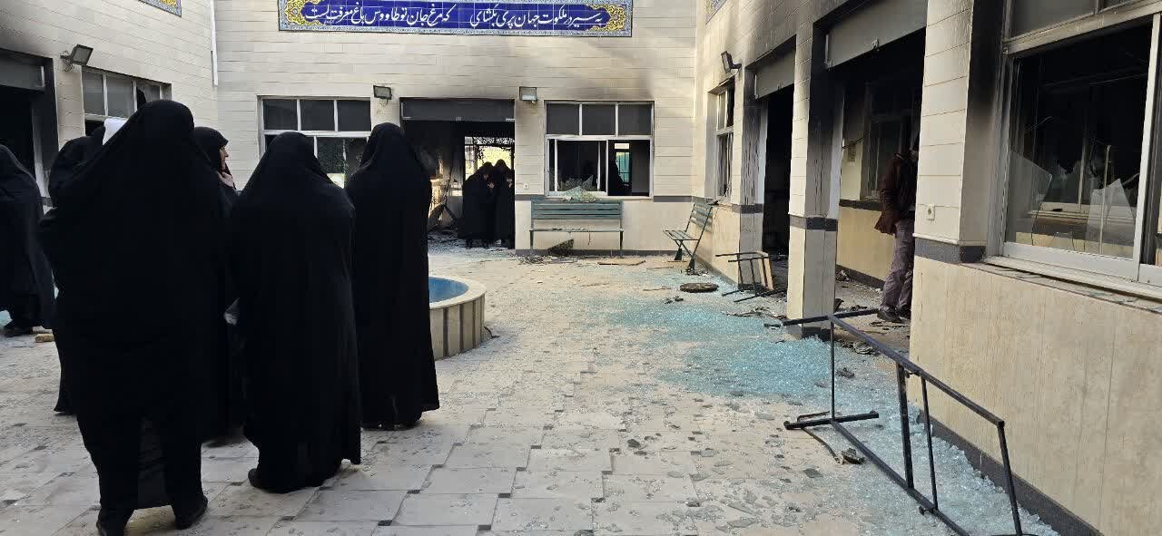 برگزاری اجلاس مدیران حوزههای علمیه خواهران یزد در میبد +تصاویر