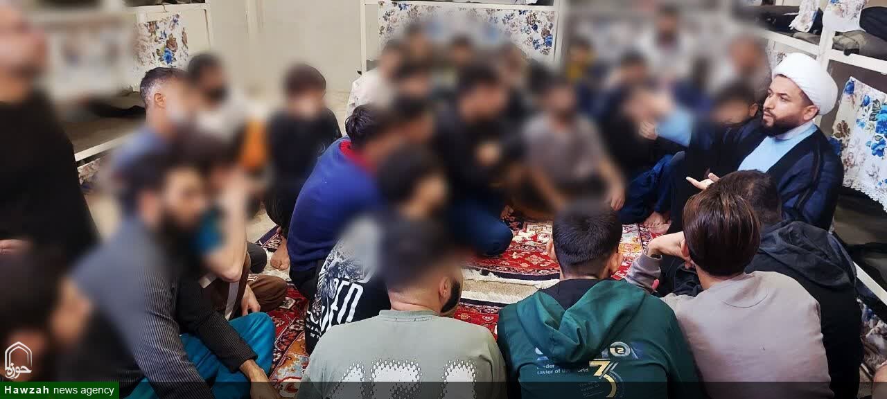 اعزام مبلغین به زندان مرکزی اهواز با هدف فعالیت‌های فرهنگی و ارشادی