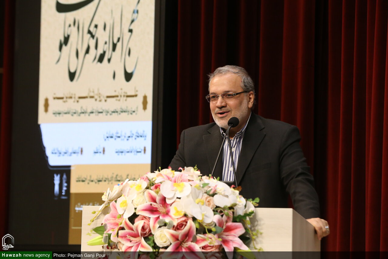 جامعه آرمانی بدون امام و ولایت‌پذیری امت، محقق نمی‌شود