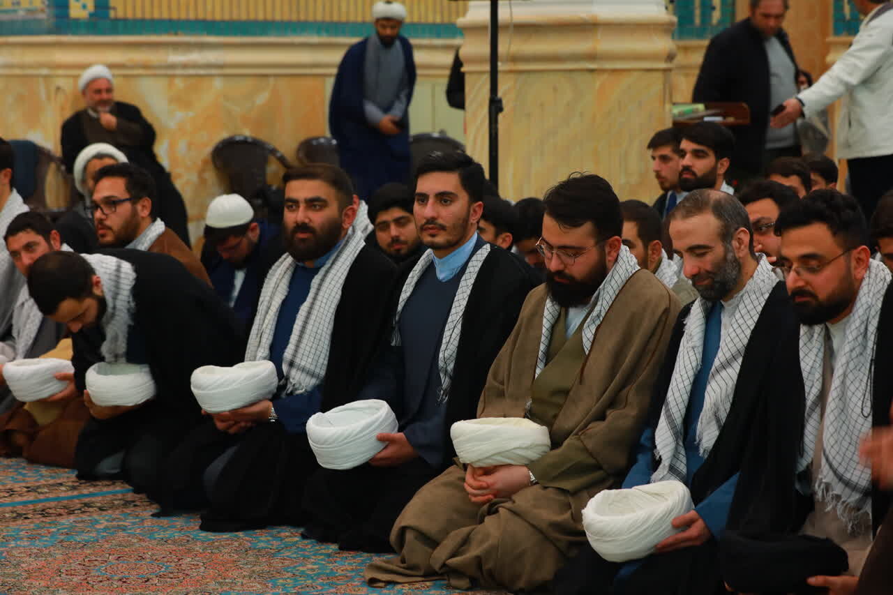 بیعت پرشور مردم قزوین با امام زمان(عج) در مسجد مقدس جمکران