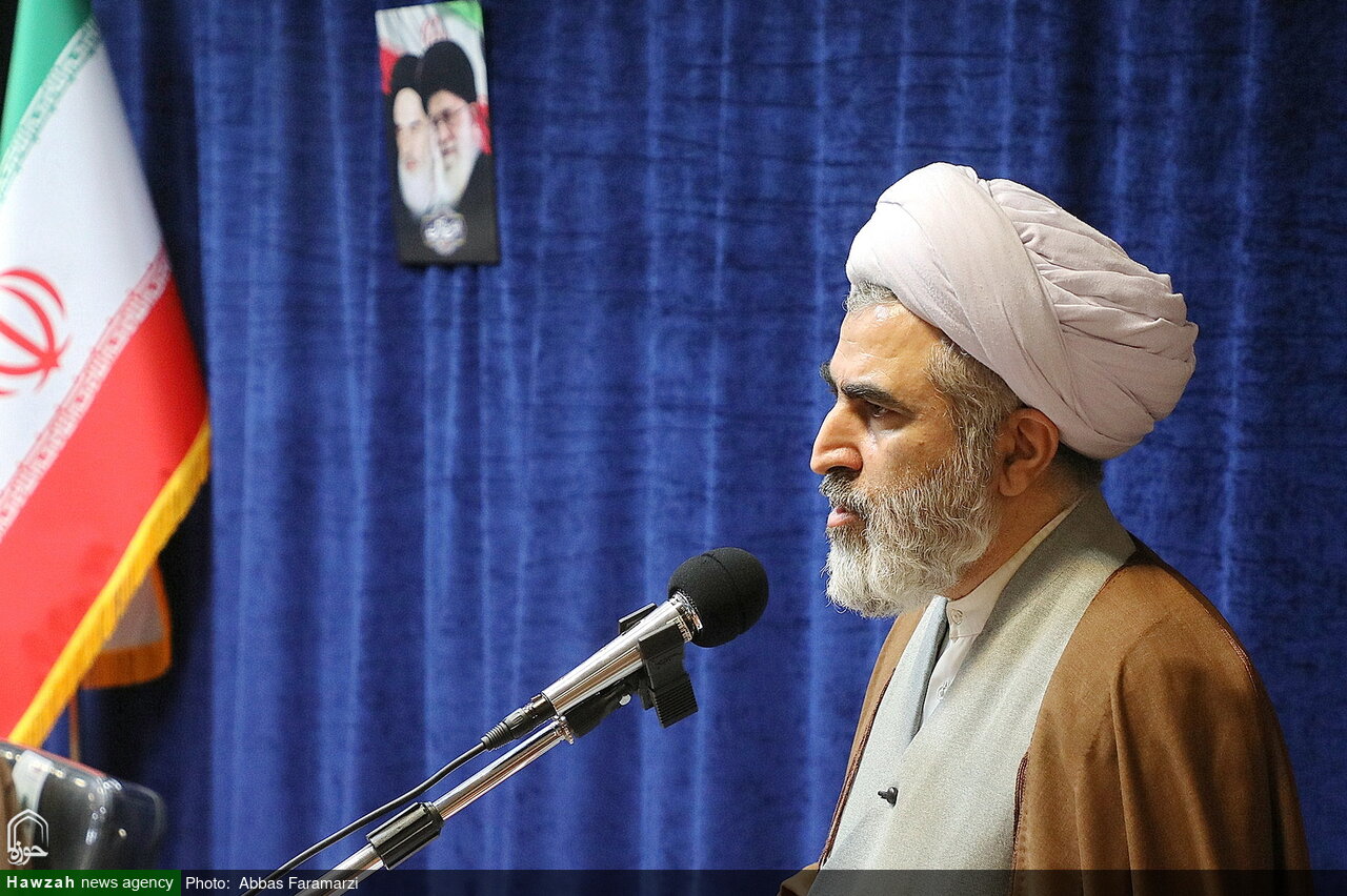 اجرای بیش از ۴۰۰ دوره تخصصی تبلیغ / «بلاغ مبین» رسالت غایی حوزه علمیه است