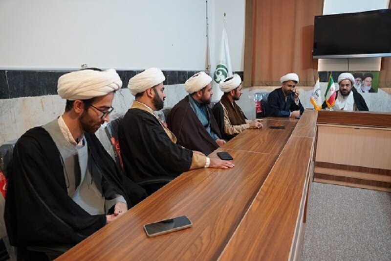 تبیین دستاوردهای انقلاب، مهم‌ترین وظیفه مبلغان در دهه فجر است