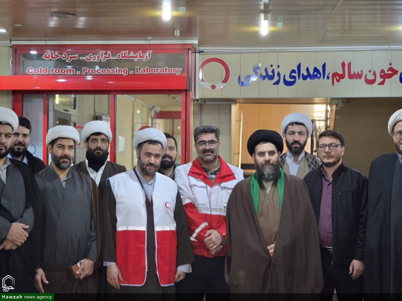 تصاویر / اهدا خون طلاب همدانی