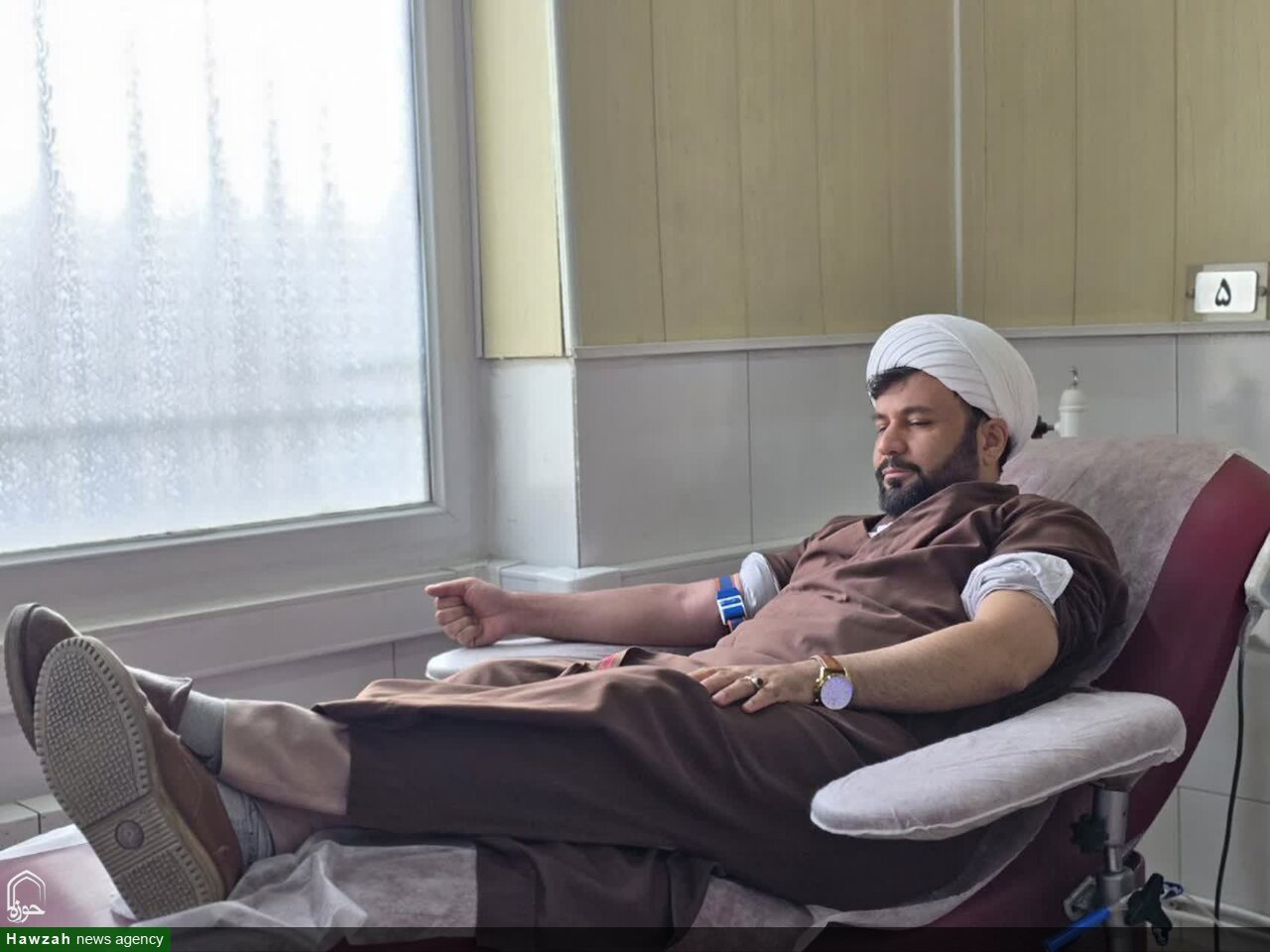 تصاویر / اهدا خون طلاب همدانی