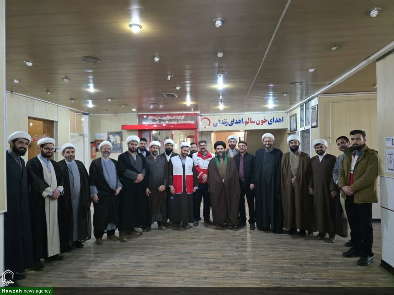 تصاویر / اهدا خون طلاب همدانی