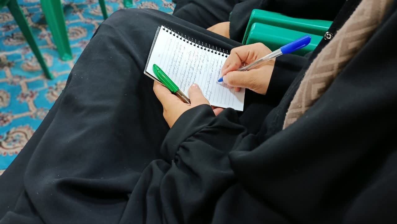 نشست بصیرتی مدرسه علمیه حضرت زینب(س) کرمان