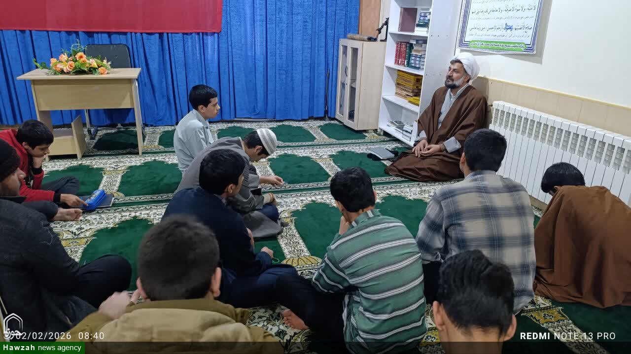 اسلام و استقلال، دو ستون اصلی انقلاب اسلامی است