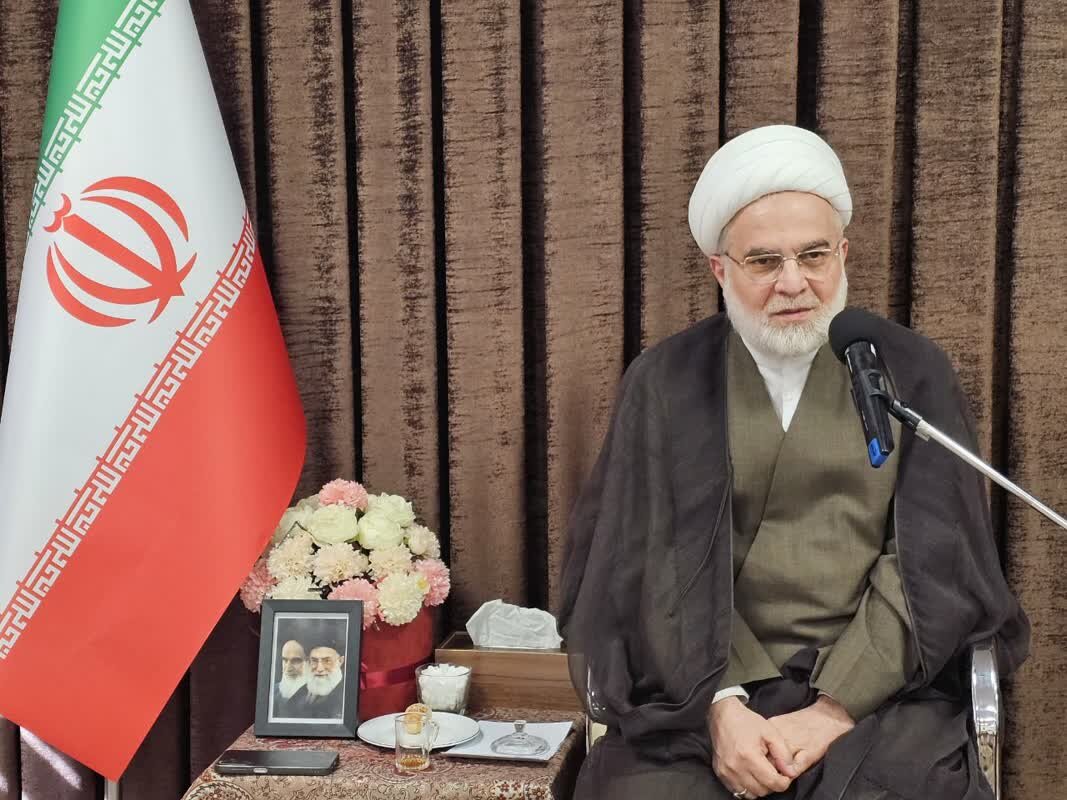 امام عصر(عج) با ظهورش جهان را پر از عدل و صلح خواهد کرد