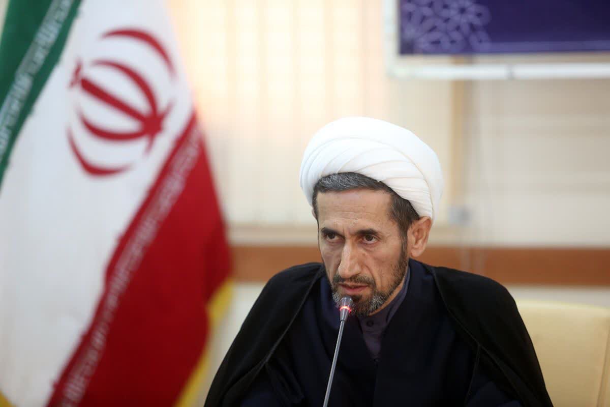 خدمت رسانی بیش از هزار خادم به زائران در نیمه شعبان / اسکان زائران در حرم حضرت معصومه (س)