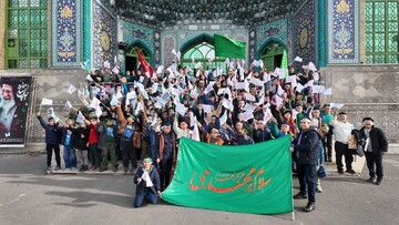 برگزاری جشن قرآنی نونهالان در حرم امامزاده صالح(ع) فرحزاد