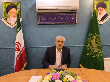 برگزاری گسترده برنامه‌های دهه‌فجر در استان قم/ مراسم مهمانی لاله‌ها در گلزارهای شهدا