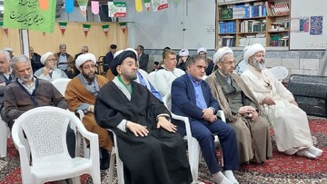 تصاویر/ مراسم میلاد باسعادت حضرت مهدی(عج) از طرف نماینده ولی‌فقیه در منطقه  کاشان