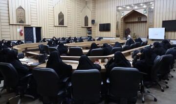 تصاویر/ دومین روز دوره تخصصی حجاب و عفاف همراه با پاسخ به شبهات پیرامون حجاب ویژه مبلغات امین