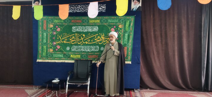 تصاویر/ مراسم عمامه گذاری طلاب مدرسه علمیه آیت الله ایروانی(ره)