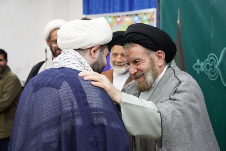 تصاویر/جشن تلبس طلاب حوزه علمیه استان لرستان