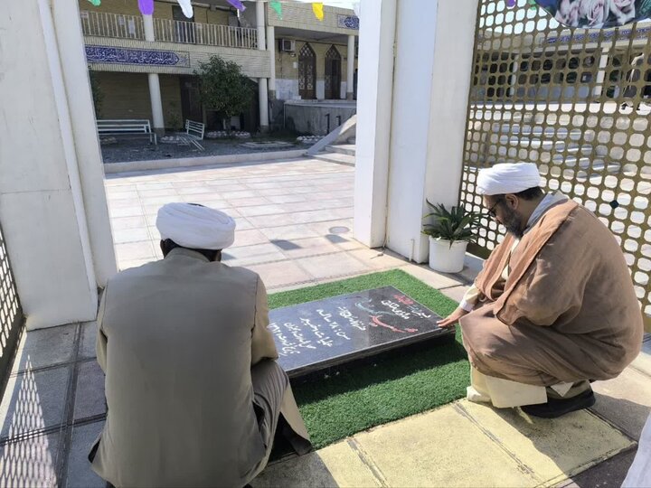 حضور مدیر حوزه علمیه کرمان در مدرسه علمیه امام صادق(ع) جیرفت
