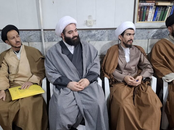 تصاویر/ جشن میلاد باسعادت حضرت مهدی(عج) از طرف نماینده ولی‌فقیه درمنطقه  کاشان