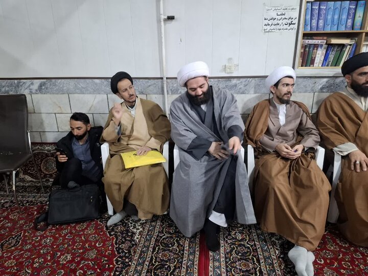 تصاویر/ جشن میلاد باسعادت حضرت مهدی(عج) از طرف نماینده ولی‌فقیه درمنطقه  کاشان