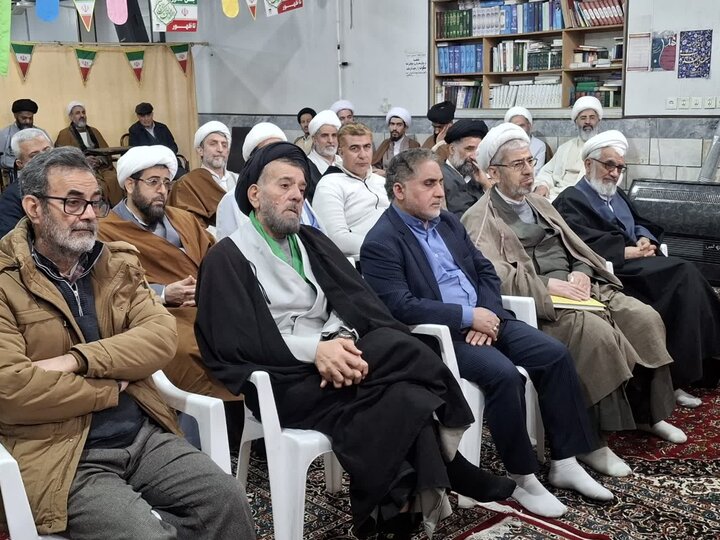 تصاویر/ جشن میلاد باسعادت حضرت مهدی(عج) از طرف نماینده ولی‌فقیه درمنطقه  کاشان