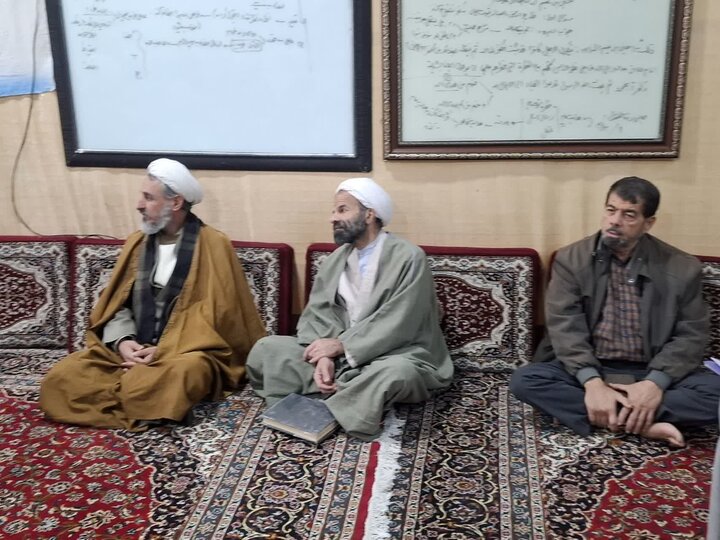 تصاویر/ جشن میلاد باسعادت حضرت مهدی(عج) از طرف نماینده ولی‌فقیه درمنطقه  کاشان