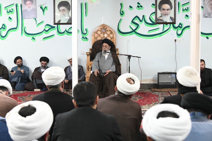 تصاویر |همایش روحانیون شهرستان دولت آباد