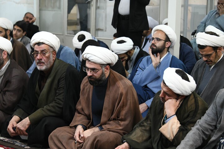 تصاویر |همایش روحانیون شهرستان دولت آباد