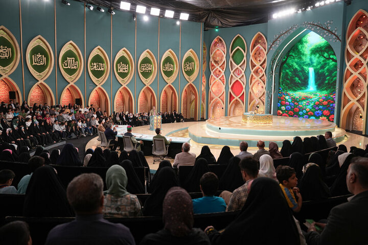 تصاویر/ برنامه «محفل ستاره‌ها»