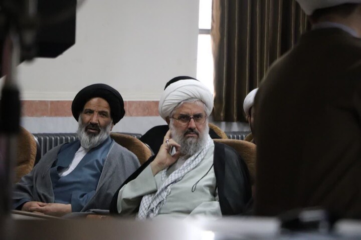 تصاویر / کارگاه توانمند سازی ائمه جماعات مساجد شهرستان ملایر