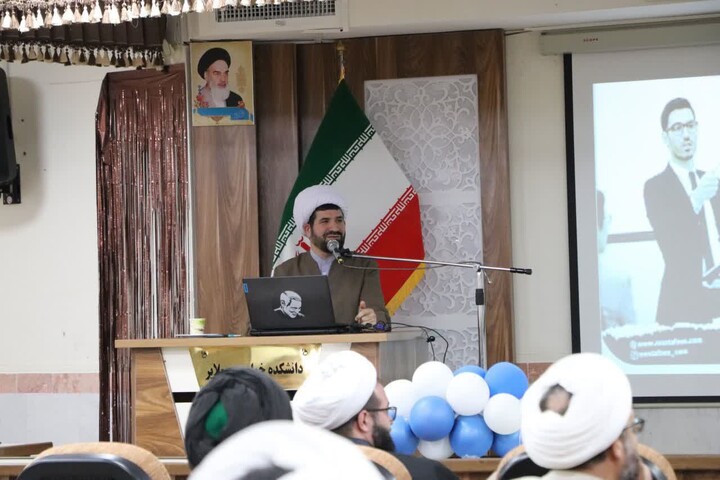 تصاویر / کارگاه توانمند سازی ائمه جماعات مساجد شهرستان ملایر