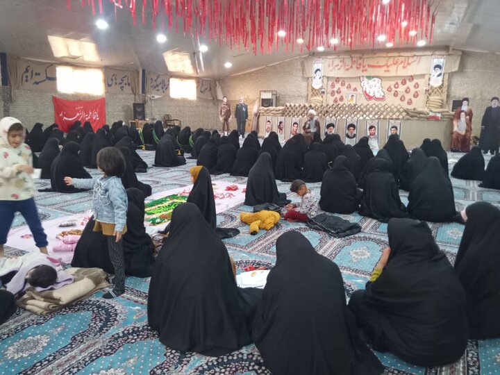 تصاویر/ مراسم طلیعه حضور طلاب حوزه علمیه خواهران استان بوشهر در اردوگاه مارد آبادان