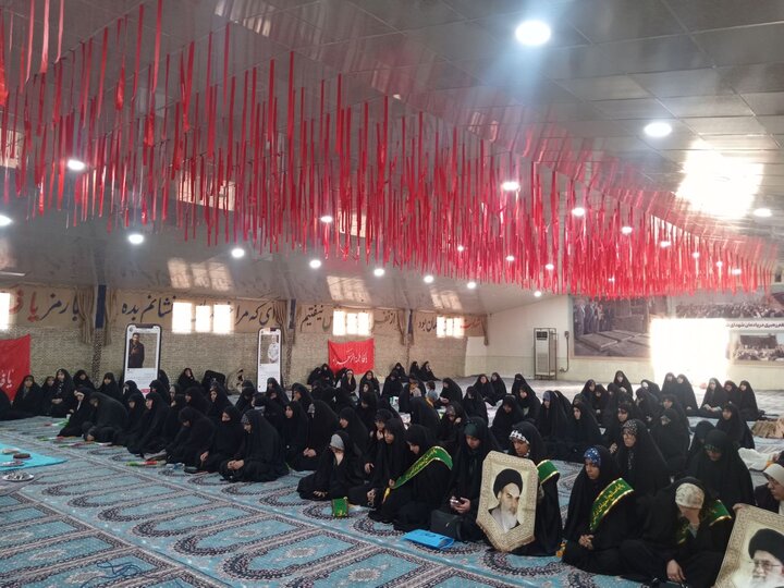 تصاویر/ مراسم طلیعه حضور طلاب حوزه علمیه خواهران استان بوشهر در اردوگاه مارد آبادان