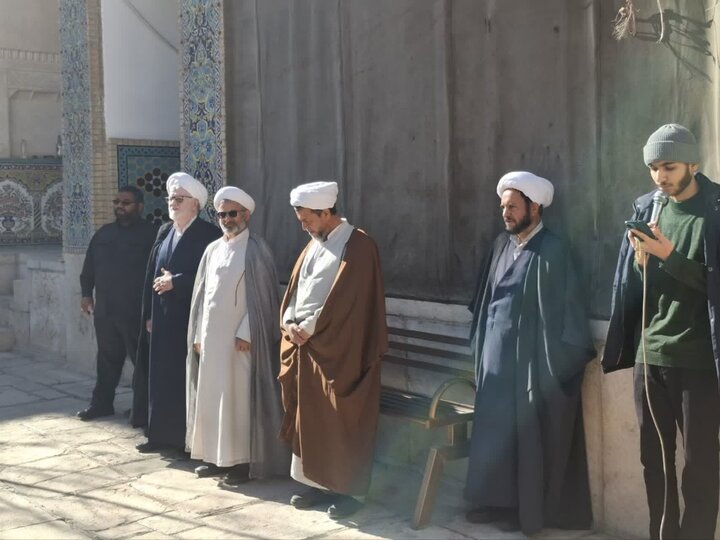 نواخته شدن زنگ انقلاب در مدرسه علمیه ابراهیمیه