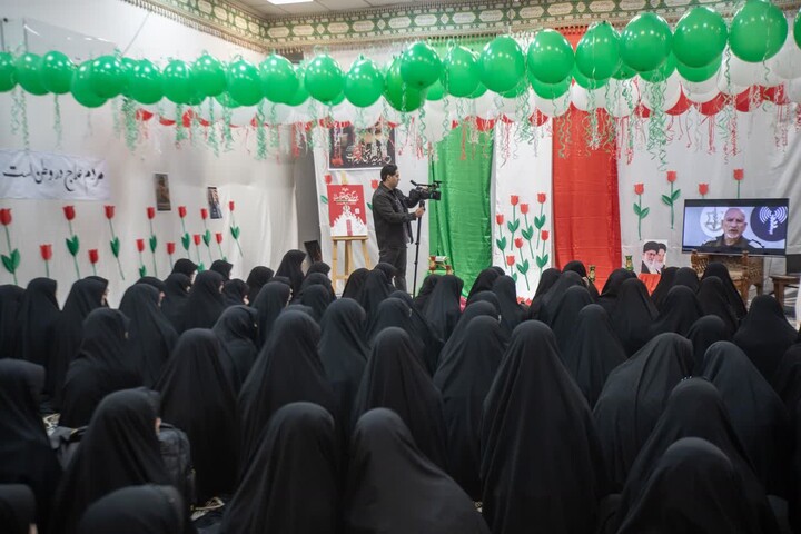 تصاویر/  طرح بوم گردی انقلاب در یزد