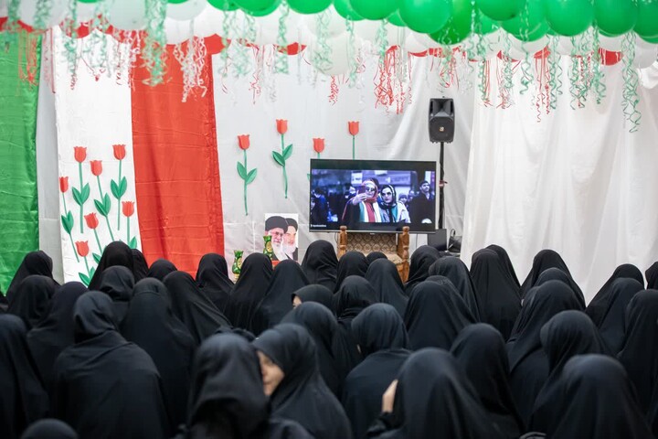 تصاویر/  طرح بوم گردی انقلاب در یزد