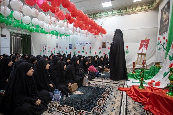 تصاویر/  طرح بوم گردی انقلاب در یزد