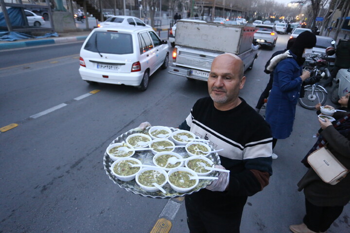 تصاویر / حال و هوای اصفهان در شب نیمه شعبان‎