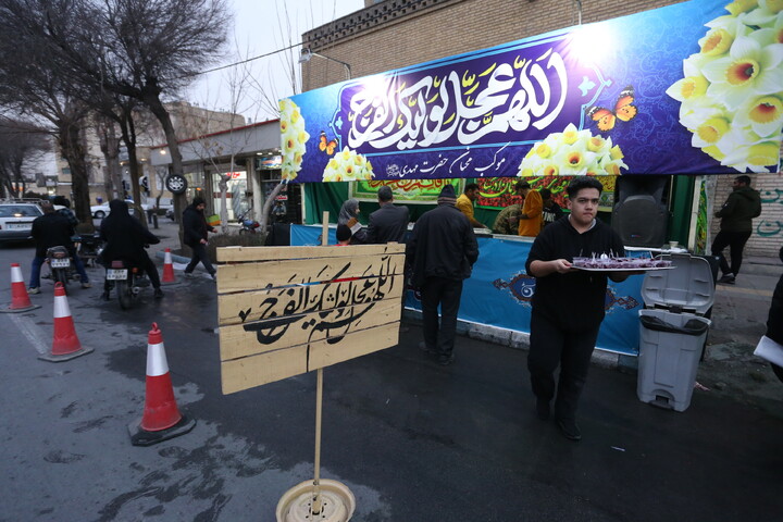 تصاویر / حال و هوای اصفهان در شب نیمه شعبان‎