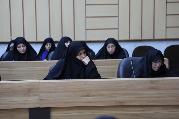 تصاویر/ دومین روز دوره تخصصی حجاب و عفاف همراه با پاسخ به شبهات پیرامون حجاب ویژه مبلغات امین برگزار شد