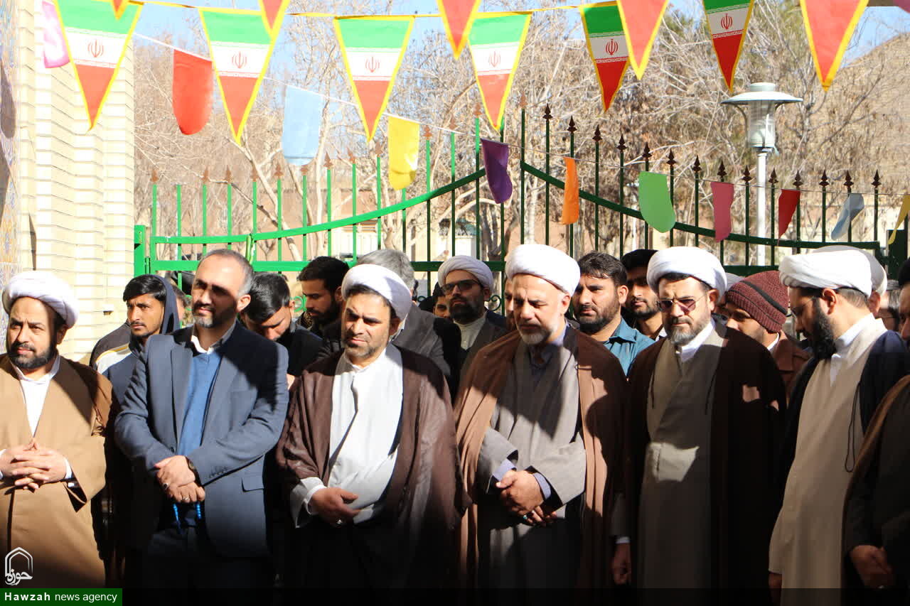 زنگ انقلاب در جامعهالمصطفی اصفهان نواخته شد+ تصاویر