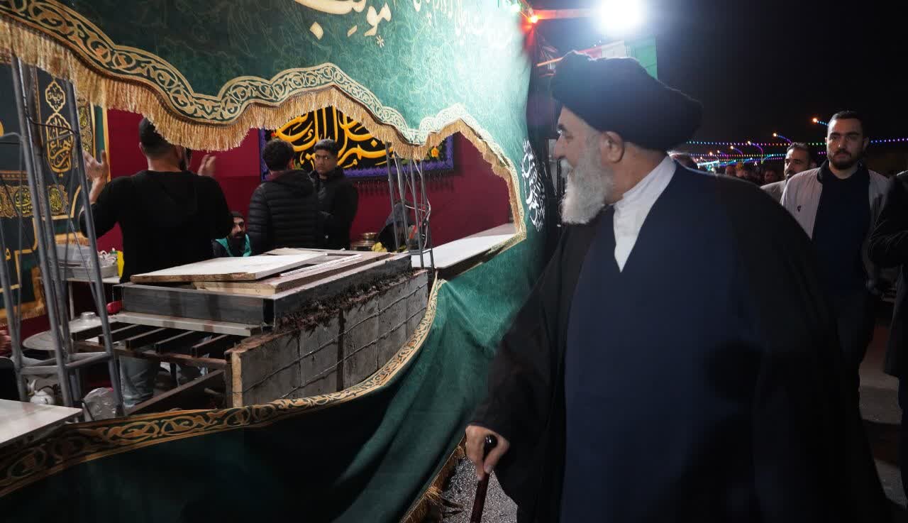 بازدید شبانه تولیت آستان مقدس مسجد جمکران از موکب‌های طریق المهدی