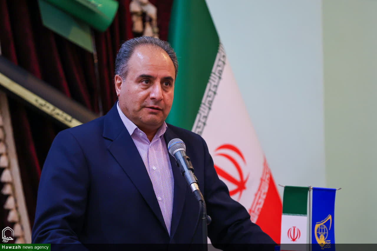 نمایشگاه «مدرسه انقلاب» جلوه‌ای از نقش‌آفرینی دانش‌آموزان در جهاد تبیین است